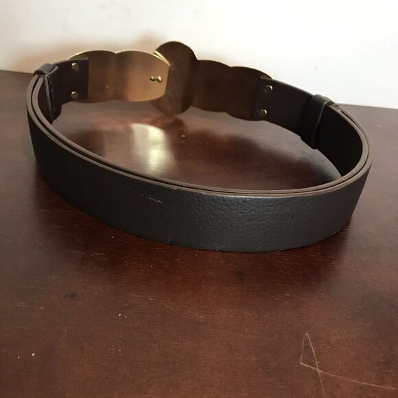 Chicos Brown Leather Belt With Ornate Gold Metal Engraved Buckle Size S-L Adjust